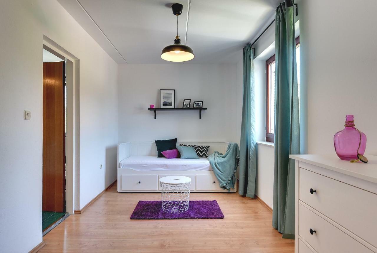 Villa Mutila Medolino Esterno foto
